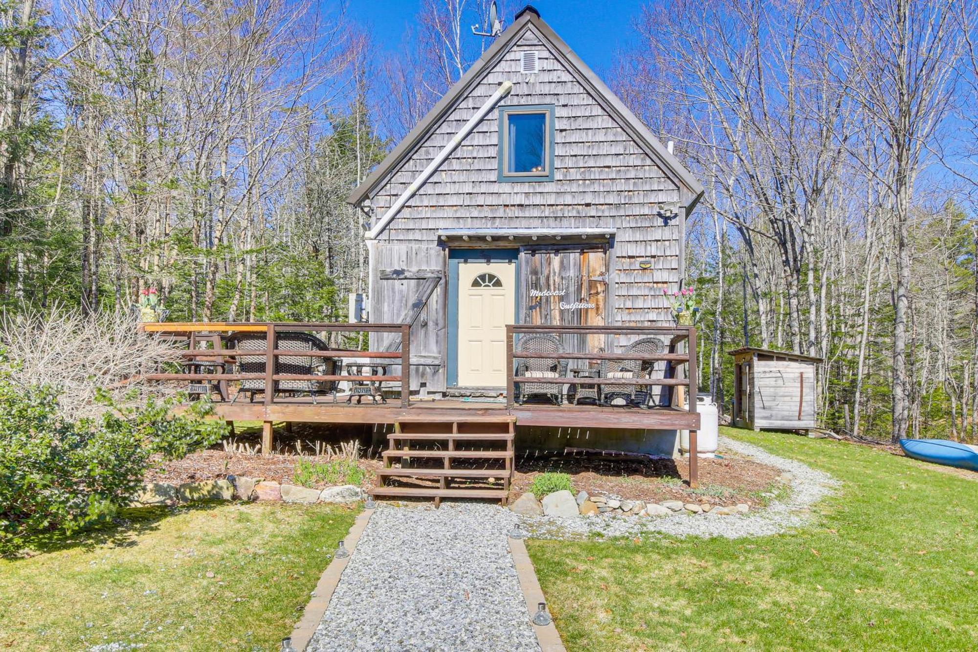 Rustic Searsport Cabin Loft And Sunroom On 10 Acres Bagian luar foto